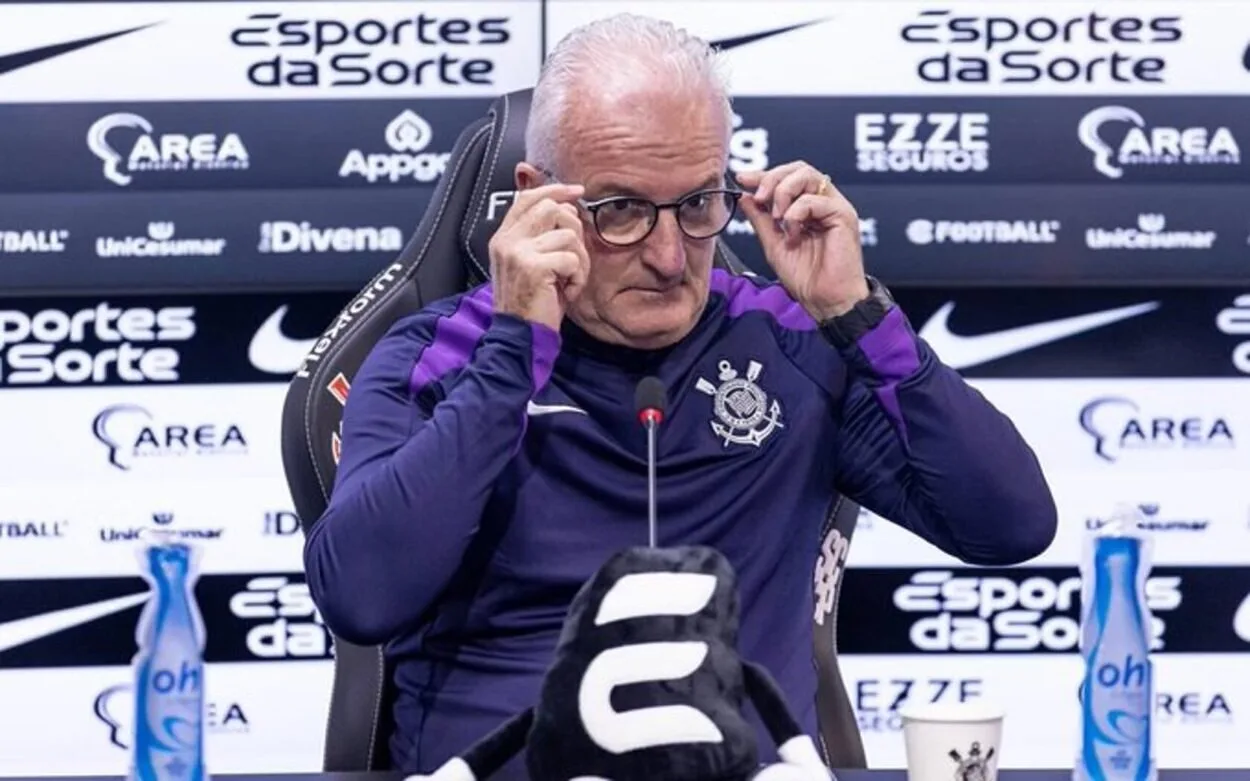 Dorival Jr explica situação de Maycon no Corinthians e defende Memphis Depay Temas de Dorival no Corinthians