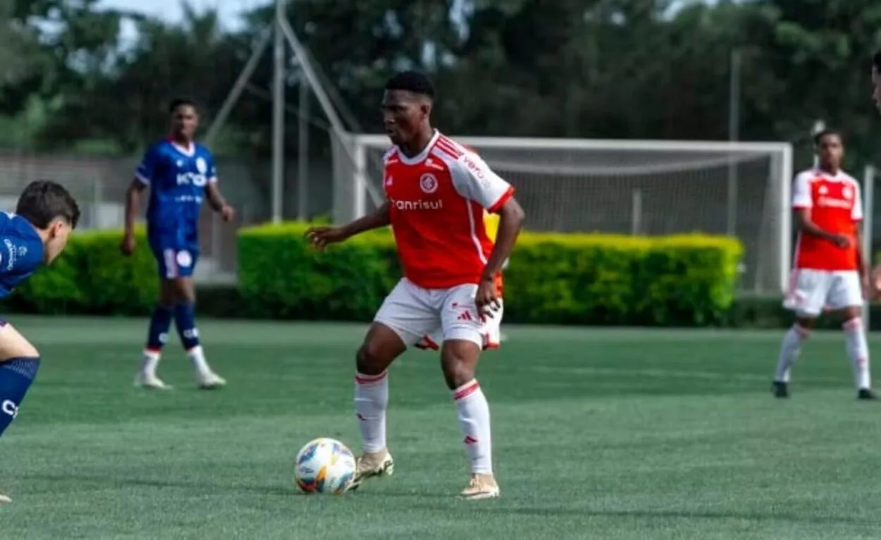 Inter relaciona jovem jogador nascido em Gana para enfrentar o Bahia Inter hoje