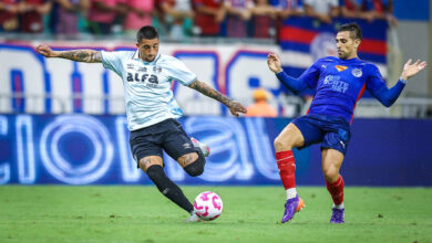 Jornalista expõe números do longo jejum de gols de gringos do elenco do Grêmio Grêmio