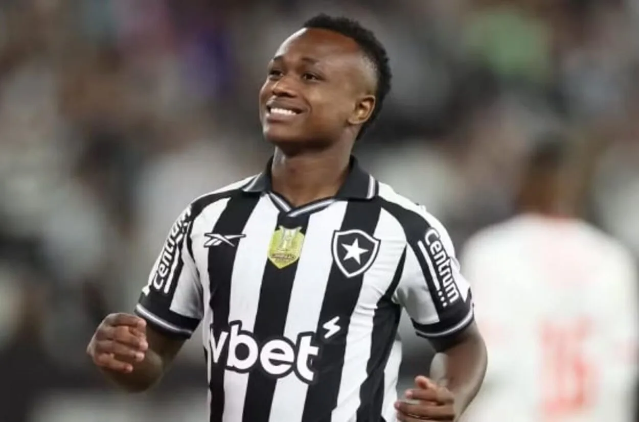 O drama do ex-gremista Nathan Fernandes, que ainda não foi pago pelo Botafogo Nathan Fernandes ex-Grêmio