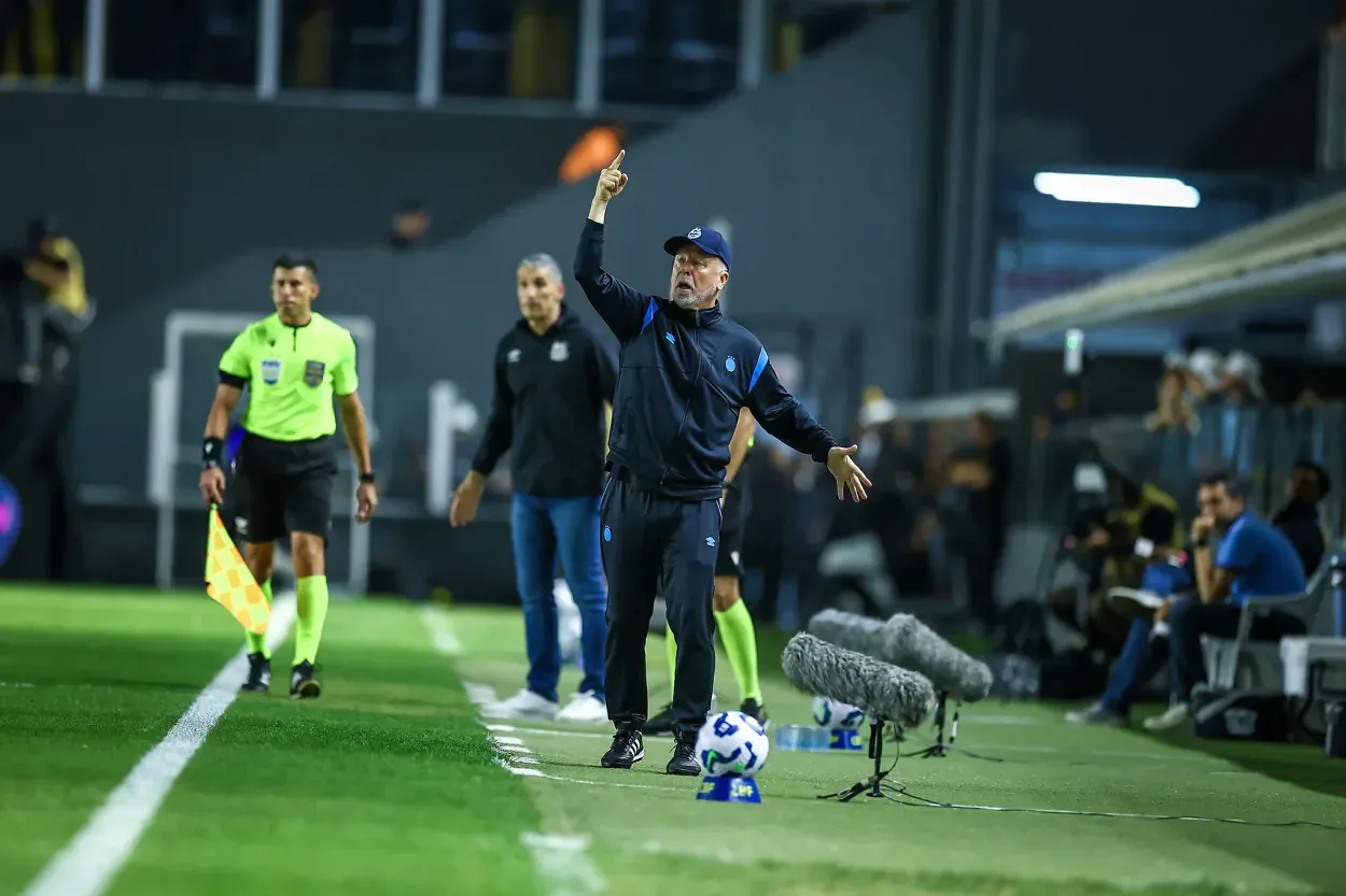 Mano Menezes pelo Grêmio