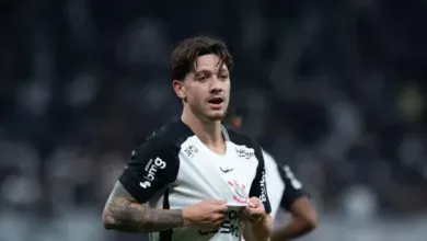 Corinthians tem retorno de Rodrigo Garro para o clássico; Ramalho e Carrillo seguem em transição