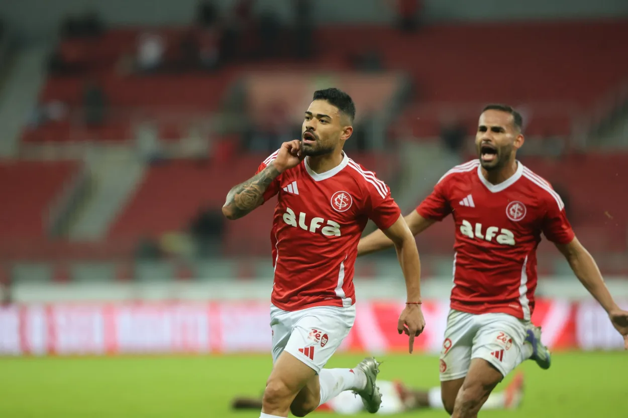 Bruno Tabata é a novidade no time do Inter diante do Ceará; confira a escalação Bruno Tabata fez gol importante para o Inter