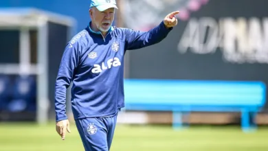 A condição para Mano Menezes ficar no Grêmio e o desejo de Odorico de ter Everton Cebolinha Grêmio de Mano