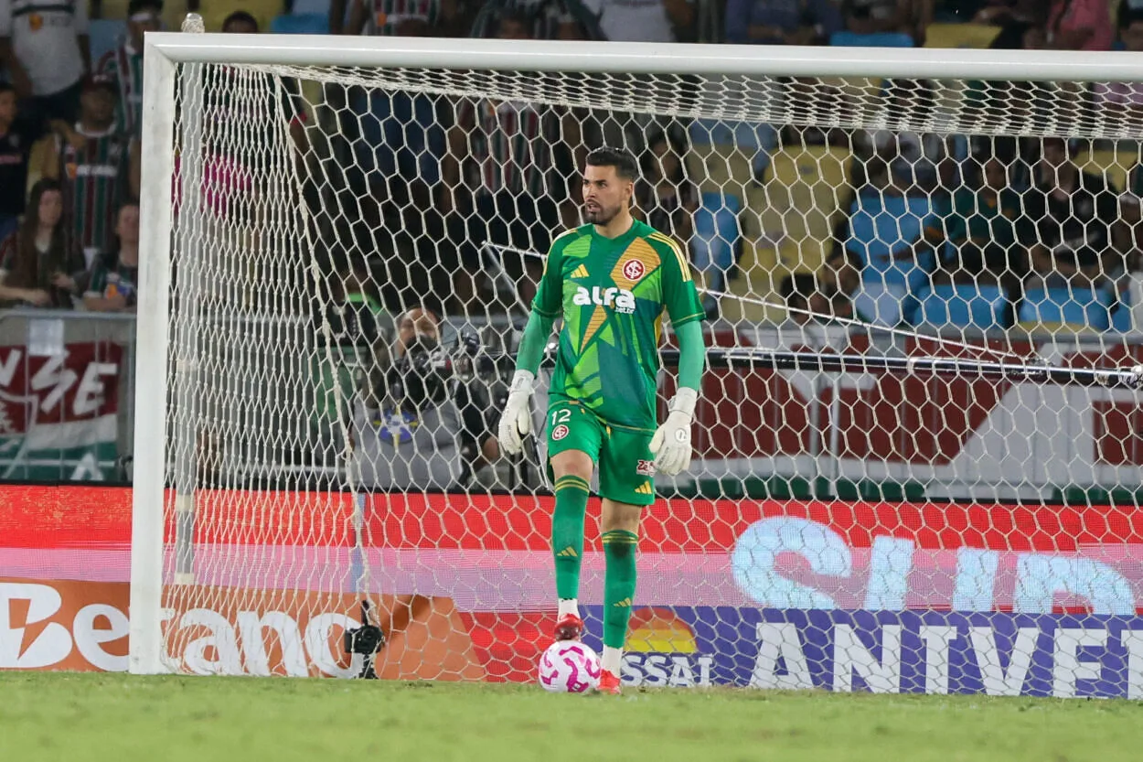 Ivan aponta principal responsável para o Inter não sair do empate sem gols dentro de casa Ivan jogador do Inter