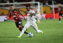 Palmeiras ajuda, mas risco de rebaixamento do Inter aumenta; veja números Inter pressionado