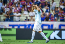 Carlos Vinícius em alta no Grêmio