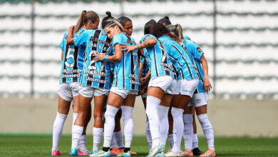 Grêmio vence o Juventude na final feminina do Gauchão com golaço "do meio da rua" Grêmio venceu fora