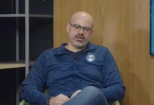 Caleffi explica por que não passará a "estrela mundial" para Odorico se perder eleição no Grêmio Grêmio de Caleffi