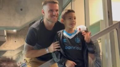 Ramiro assiste Grêmio