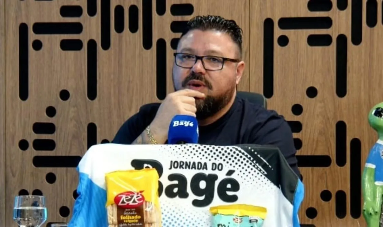 Alex Bagé revela que um dos candidatos do Grêmio planeja ter Tite como treinador Tite no Grêmio