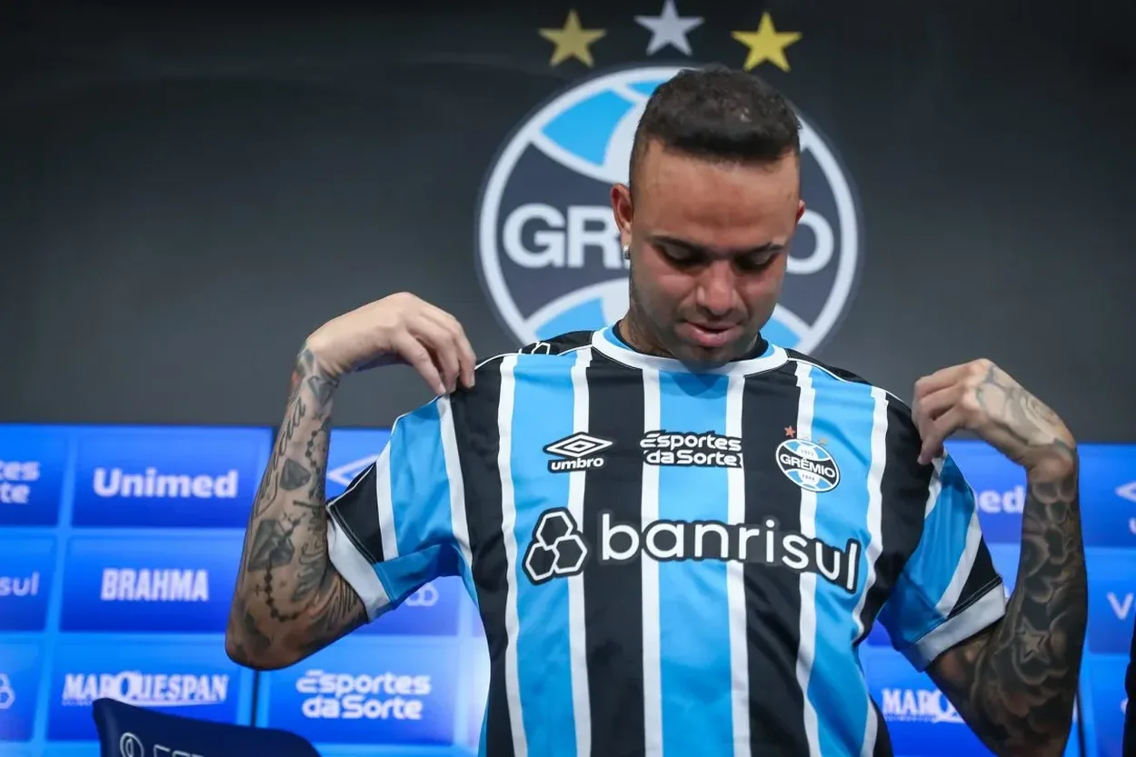 Nem aí para o jogo? Comentarista detona postura de Tardelli e Luan em Alagoas Luan é do Grêmio