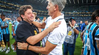 Antes de passar a faixa, Guerra revela bastidores do Grêmio com Renato Portaluppi Grêmio tem Guerra e Renato