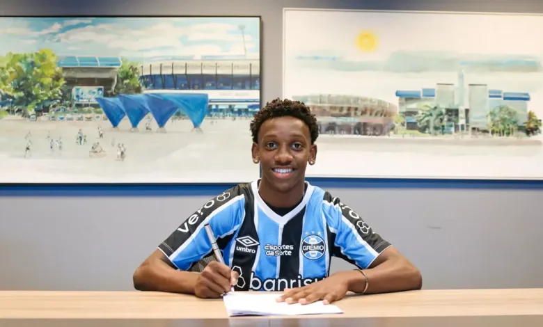 Gabriel Mec pelo Grêmio