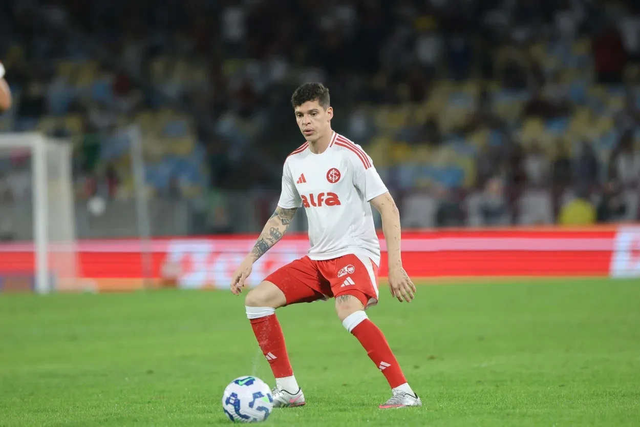 Ronaldo, Gustavo Prado e mais: Inter divulga elenco para o início do Gauchão Ronaldo pede desculpas no Inter