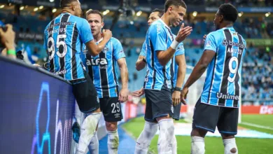 Com Gre-Nal, Grêmio terá seis jogos oficiais durante o mês de janeiro; veja projeção RS - FUTEBOL/CAMPEONATO BRASILEIRO 2025/GREMIO x PALMEIRAS - ESPORTES - Lance da partida entre Gremio e Palmeiras disputada na noite desta terca-feira, na Arena do Gremio, em partida valida pela Campeonato Brasileiro 2025. FOTO: LUCAS UEBEL/GREMIO FBPA