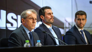 Presidente do Grêmio assume de olho na venda de naming rights da Arena Grêmio com Odorico Roman agora