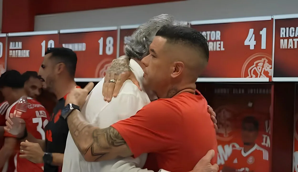 Terremoto no Inter: três dirigentes caem de uma vez e futuro de Abel Braga vira mistério Abel Braga e D'Alessandro - Inter