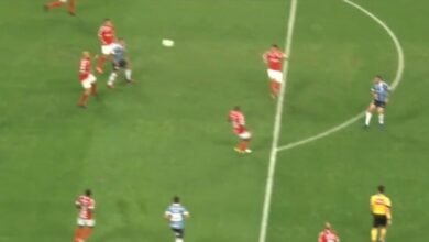 Ele chegou ao Grêmio com Renato, marcou gol em Gre-Nal e agora pendura as chuteiras Grêmio hoje