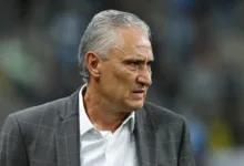 Tite celebra feito de Abel com o Inter e destaca emoção: "Bonito agir com coração" Tite era o treinador do Flamengo e foi citado por Renato, do Grêmio