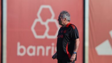 Abel lembra Inter x Barcelona e grava áudio otimista: "Resultados paralelos vão acontecer" Abel pelo Inter