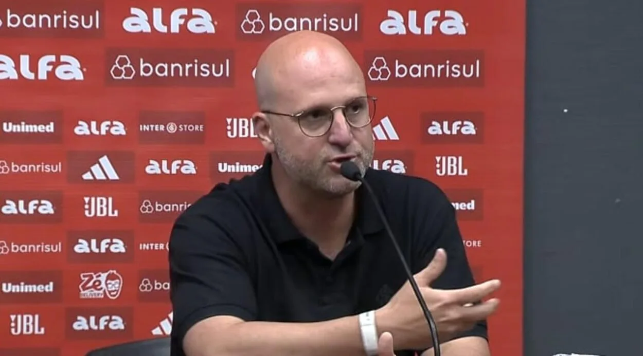 Direção do Inter faz pronunciamento após a derrota e não abre para perguntas Bisol é vice do Inter