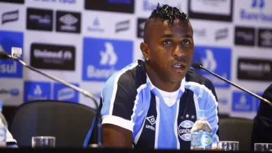 Grêmio cita Bolaños e valoriza aniversário de conquista marcante: "Para sempre na memória" Bolaños ex-Grêmio