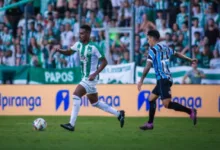 Caíque acabou sendo vetado no Grêmio
