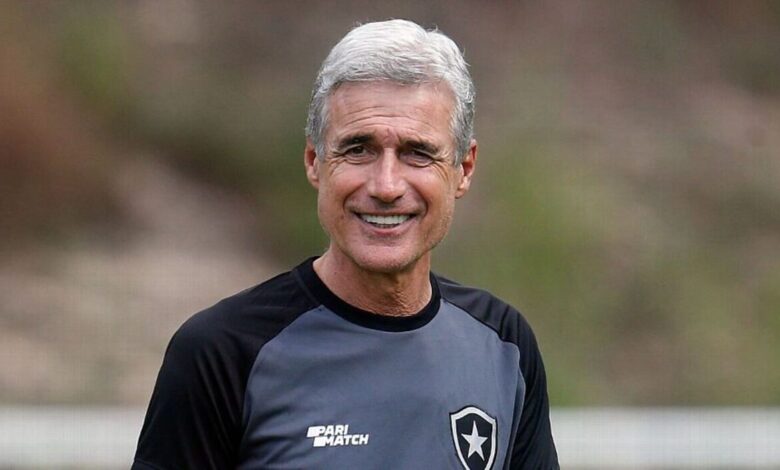 Luís Castro alvo do Grêmio