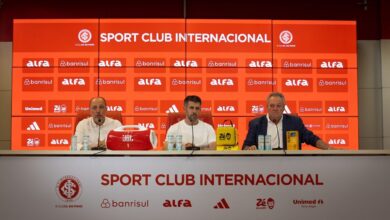 Maluco na área técnica: Pezzolano chega ao Inter e confirma conversa "sincera" com Abel Inter de Abel Braga