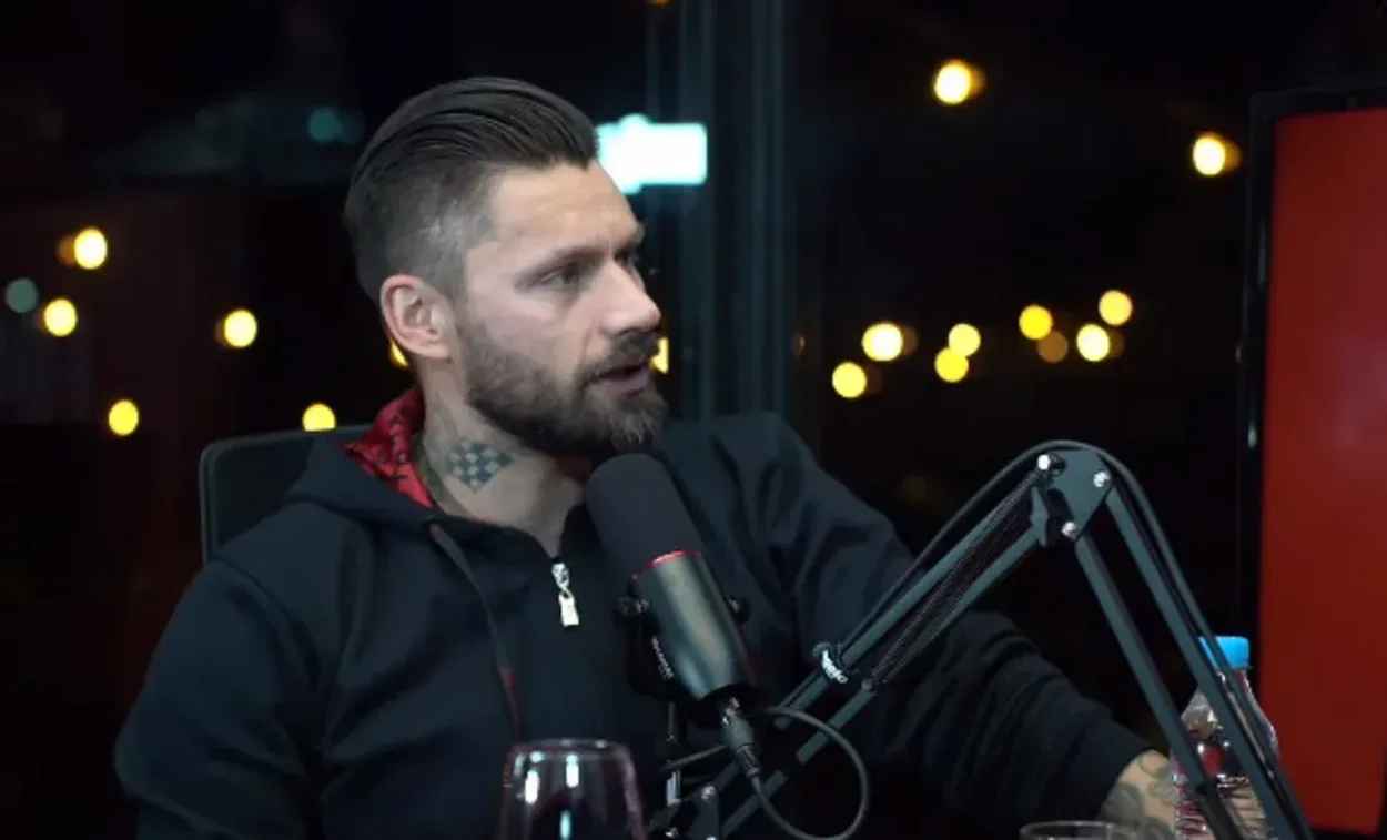 Sobis responde se pode aceitar eventual convite de Abel Braga para voltar ao Inter Rafael Sobis