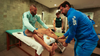 Weverton pelo Grêmio