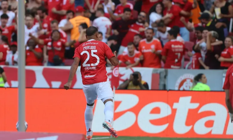 Torcida organizada do Inter entra na polêmica do Gre-Nal e critica horário: "É um desrespeito" Mercado salva o Inter