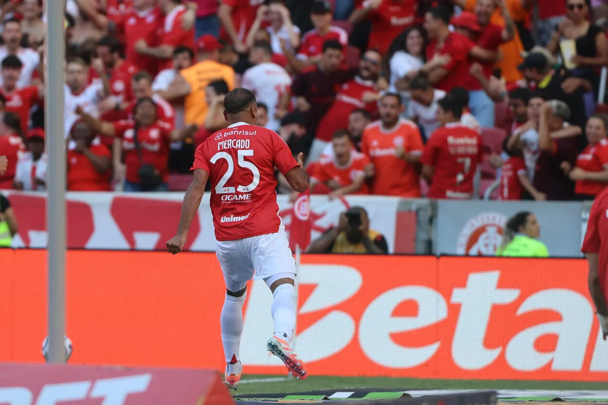 Mercado salva o Inter