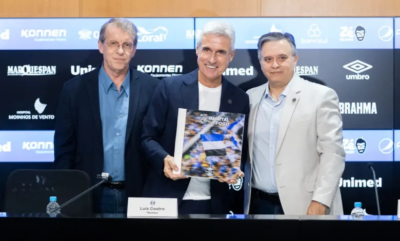 Na abertura do ano, Grêmio revela o que espera de Luís Castro; técnico faz post na web Grêmio