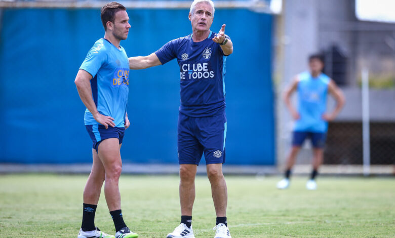 Grêmio quer o fico de Arthur