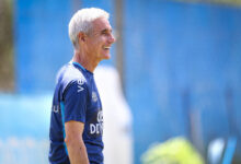 Luís Castro comanda o Grêmio