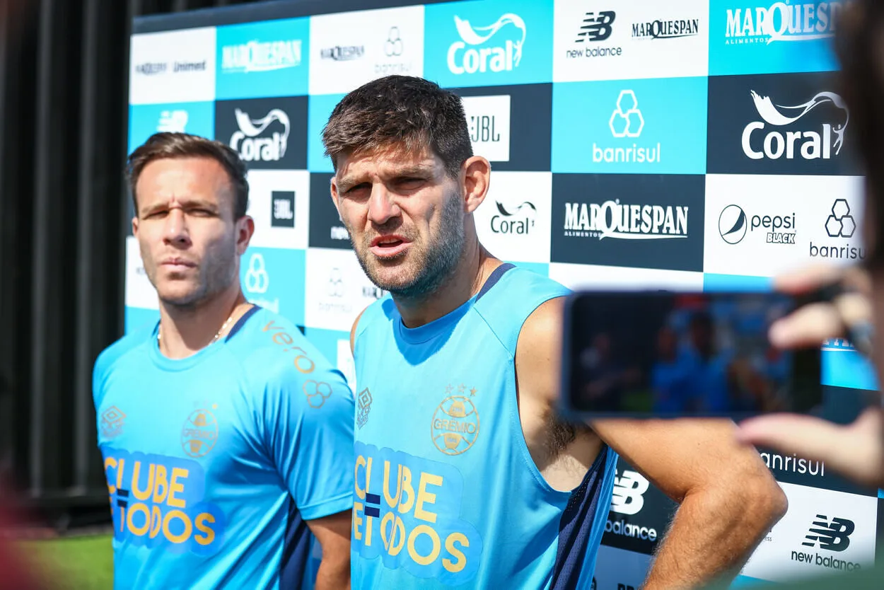 Kannemann fala do Grêmio