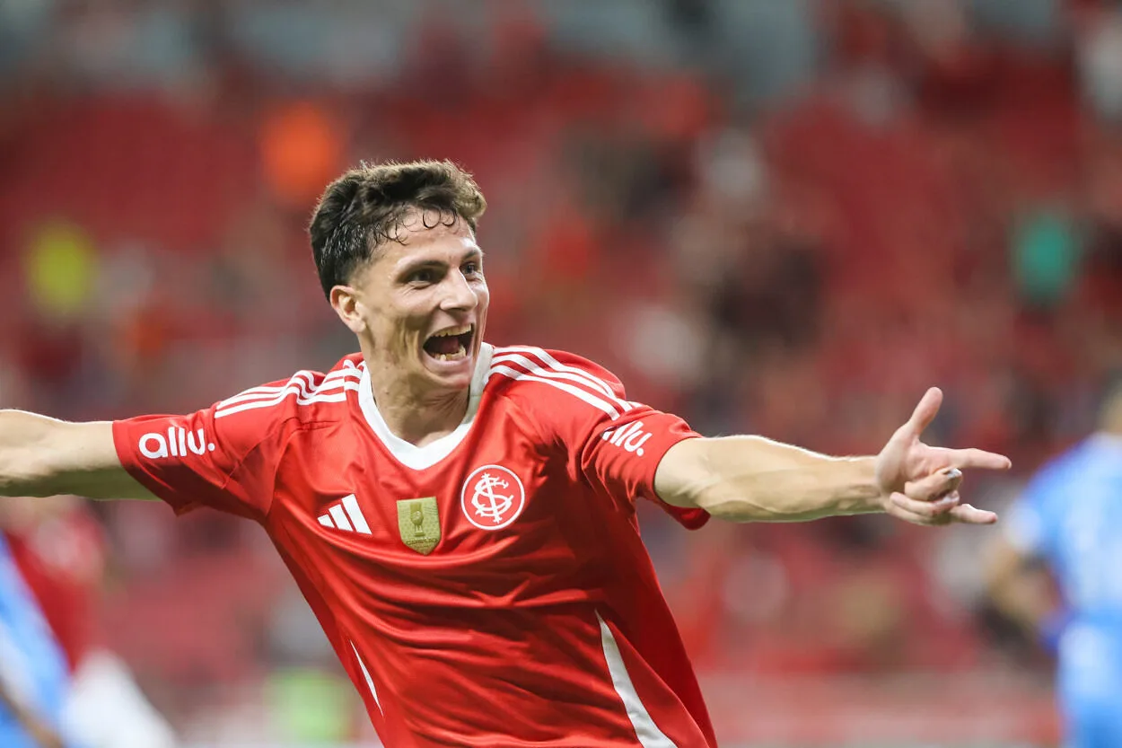 Diego Coser garante primeira vitória do Inter no ano e se emociona: "Sonho realizado" Diego Coser fez gol