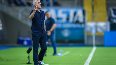 Luís Castro pelo Grêmio