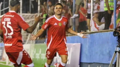 Rafael Borré pelo Inter