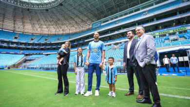 Weverton pelo Grêmio