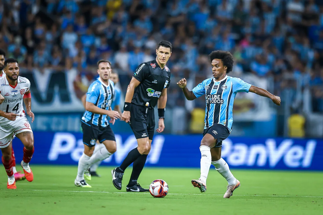 Willian pelo Grêmio