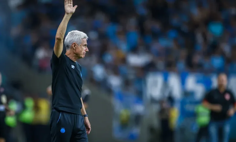 Luís Castro pelo Grêmio