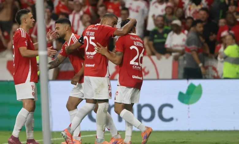 Inter vence em casa
