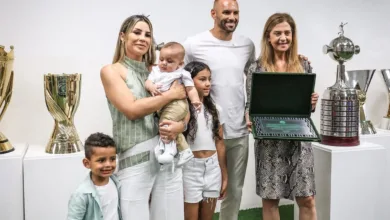 Weverton pelo Grêmio