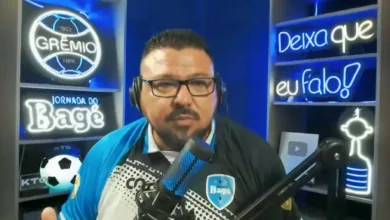 Bagé afirma que diretoria do Grêmio já acertou salários com o goleiro Bento Alex Bagé, Grêmio