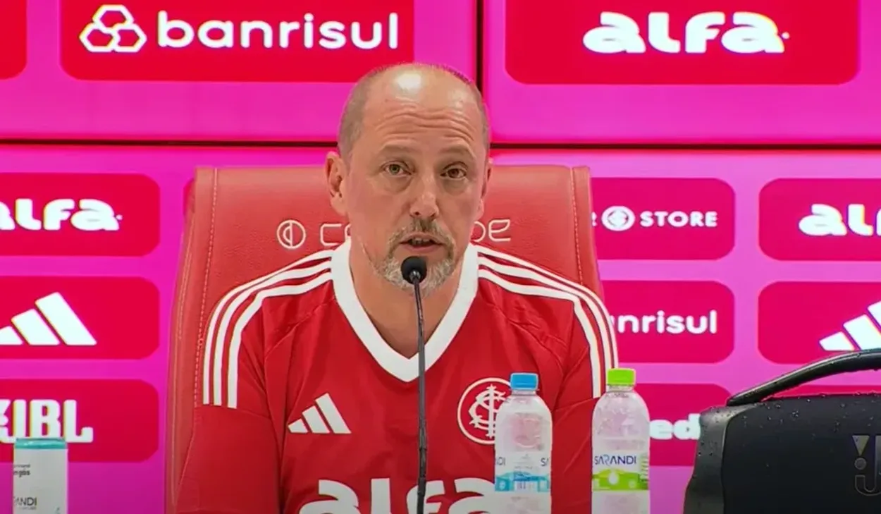 Presidente do Inter se irrita com troca no Gre-Nal e ironiza: "Capaz de marcarem na Arena" Barcellos Inter