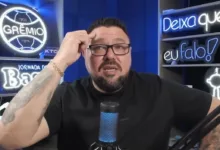 Alex Bagé, jornalista e gremista, cobrindo o Grêmio. Revela que conversou com Marcelo Marques em sua casa na noite anterior da desistência à presidencia.