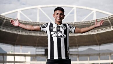 Almada ex-Botafogo